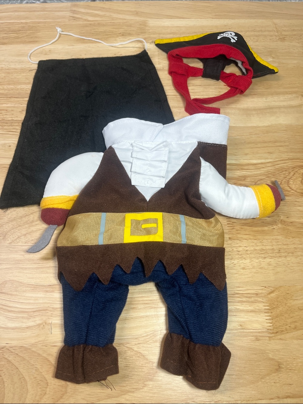 Front Walking Pirate Dog Cat Pet Costume 3pc Set Size XS/Small Bodysuit Hat Cape